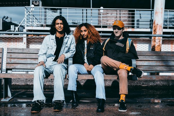 Finde die neuesten nachhaltigen trends für umweltfreundliche taschen und rucksäcke!